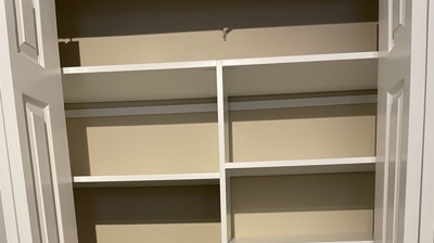 5-Reach-In Closet Photo