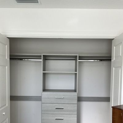 8-Back Guest Room Photo